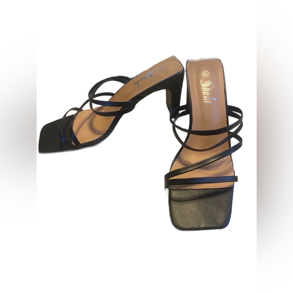 Black Square Toe Thick Heel (Faux Leather) -8.5